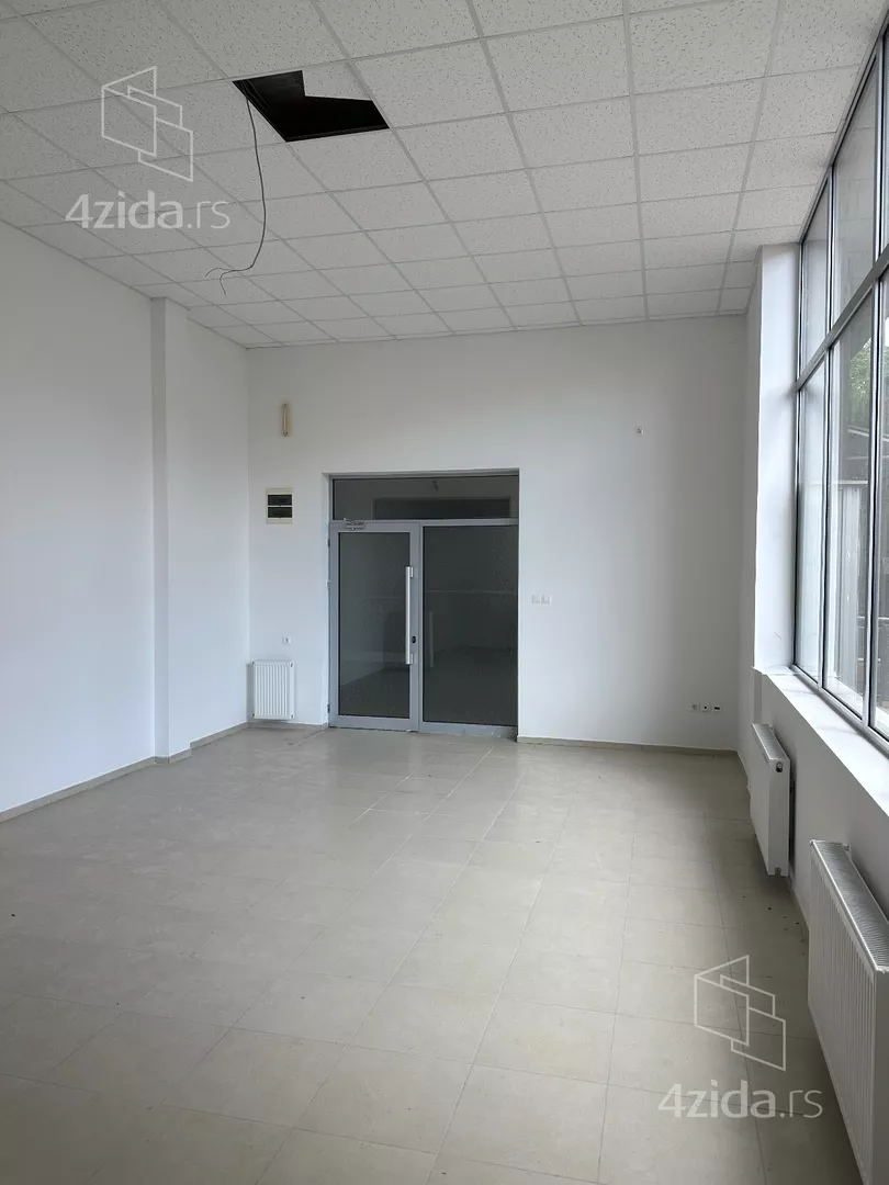 Poslovni prostor | 4zida