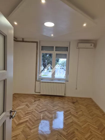 Cara Dušana | 4zida.rs