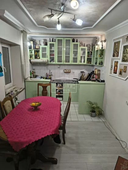 Mali Bajmok | 4zida.rs