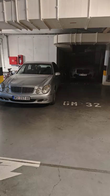 Branka Bajića 9e | 4zida.rs