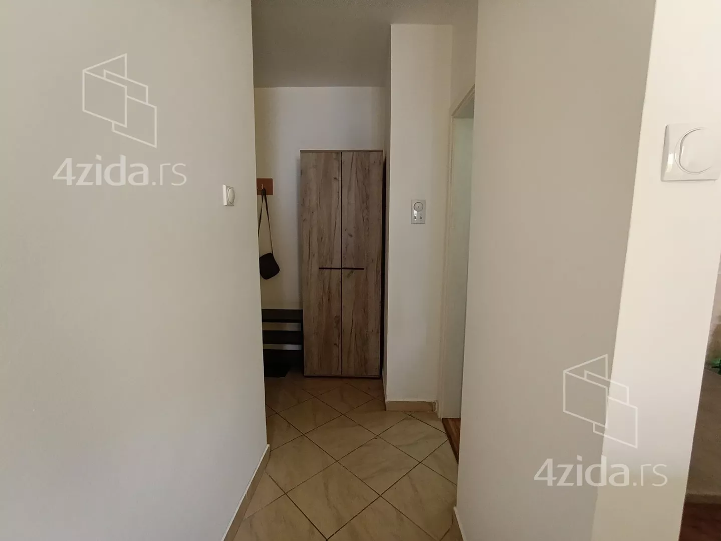 Garsonjera | 4zida