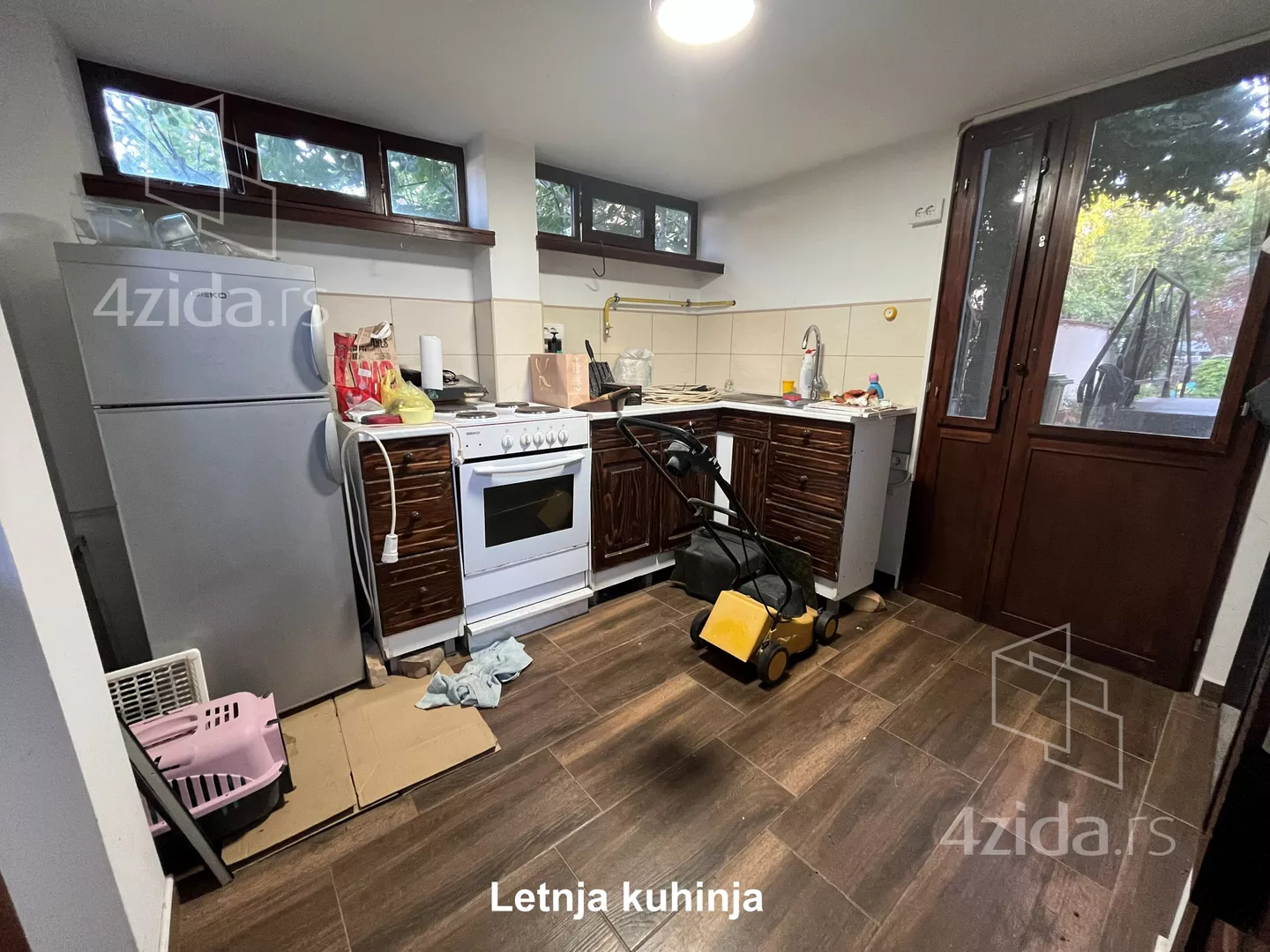 3-etažna kuća | 4zida