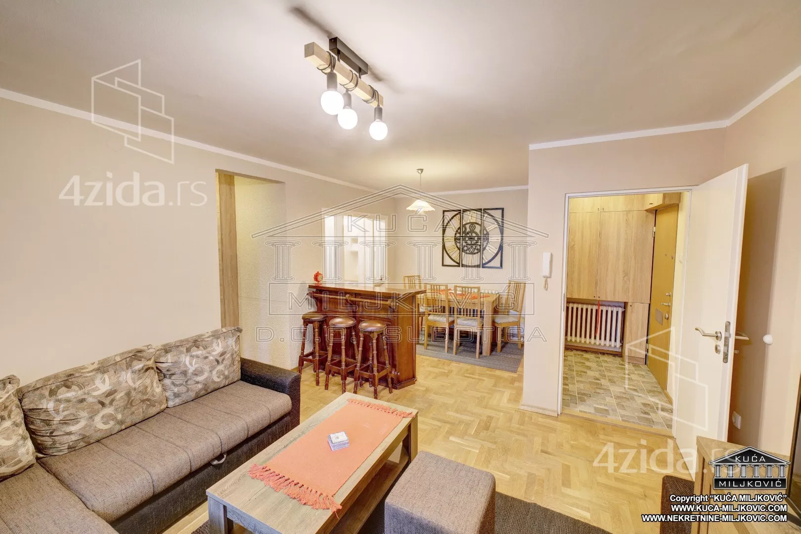 Dvoiposoban stan | 4zida