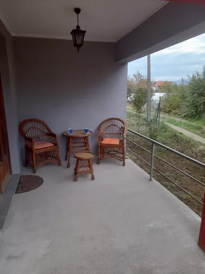 Bobište   | 4zida.rs