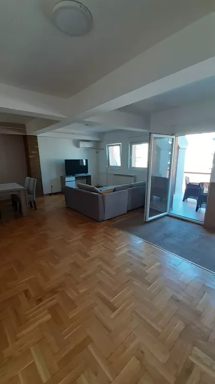 Ulcinjska | 4zida.rs