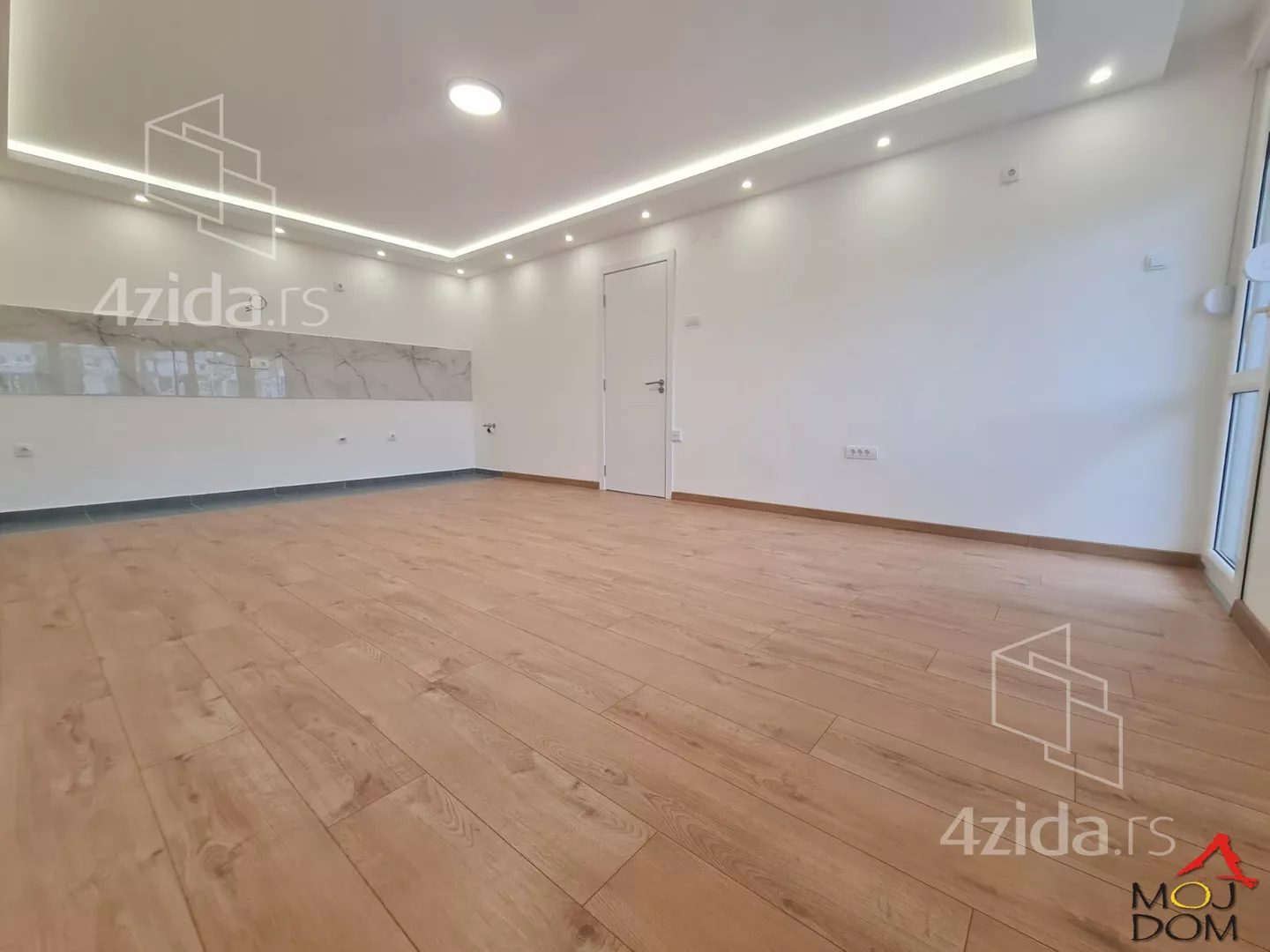 Dvoiposoban stan | 4zida