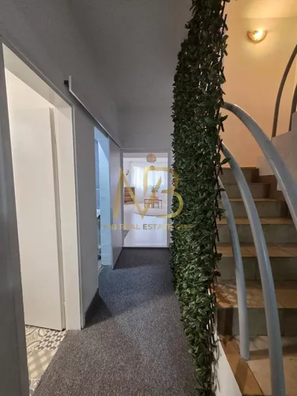 Arčibalda Rajsa | 4zida.rs