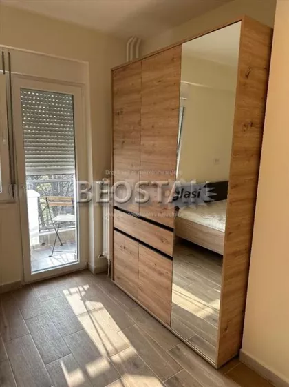 Dzona Kenedija | 4zida.rs