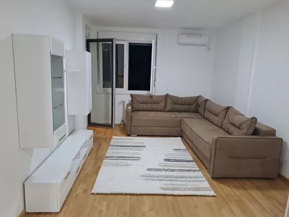Heroja Pinkija | 4zida.rs