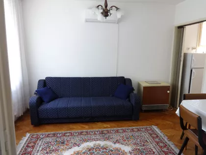 Kneza Višeslava 8 | 4zida.rs
