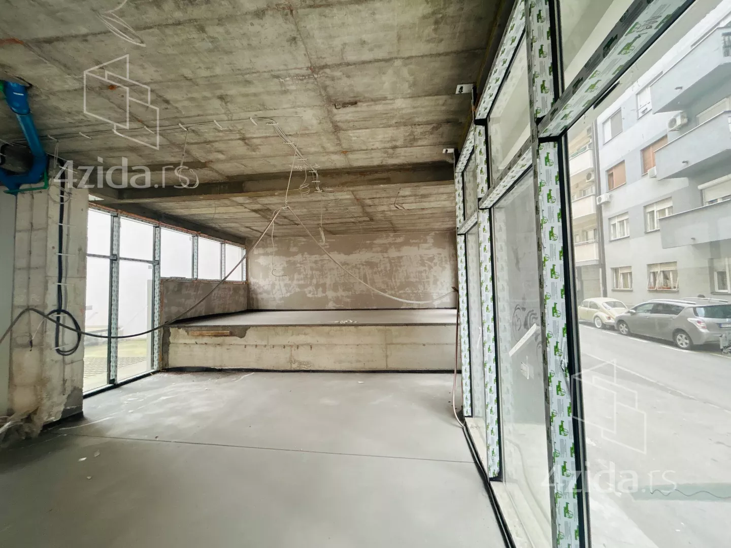 Poslovni prostor | 4zida