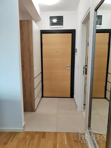 Novo Naselje | 4zida.rs