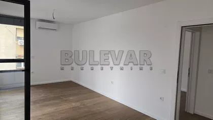 Vase Albanca | 4zida.rs