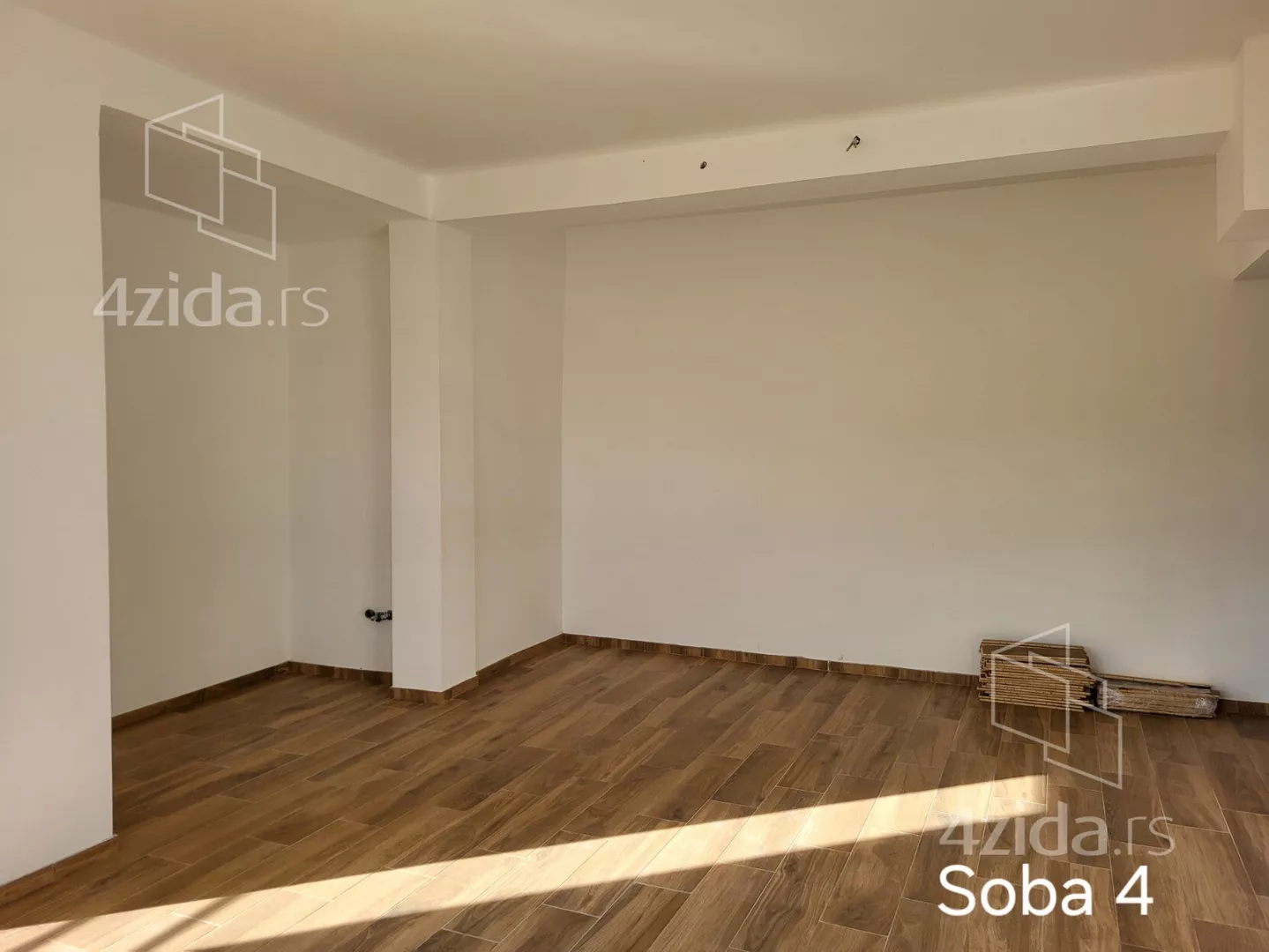 Petosoban stan | 4zida