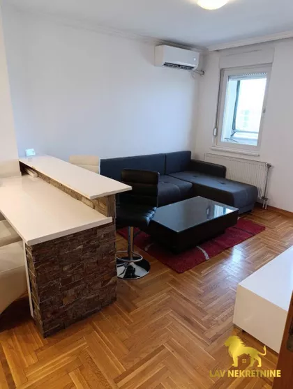 BULEVAR PATRIJARHA PAVLA | 4zida.rs