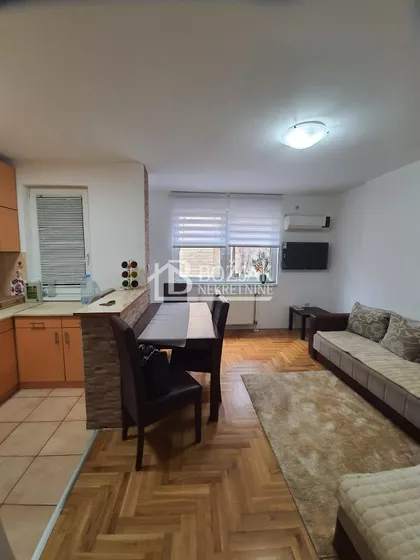 Štrosmajerova | 4zida.rs