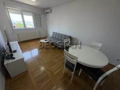 Ruđera Boškovića | 4zida.rs