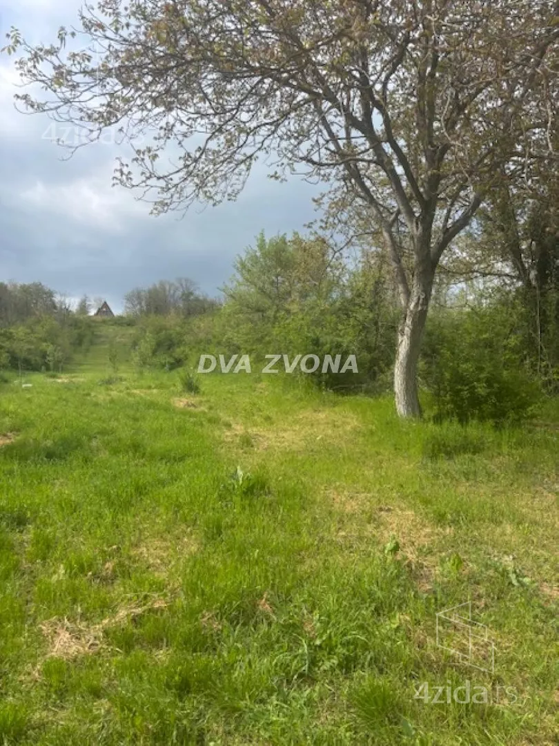 Plac | 4zida