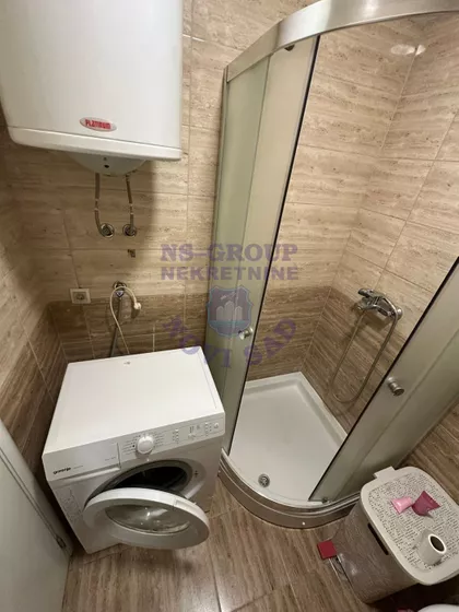 Heroja Pinkija | 4zida.rs