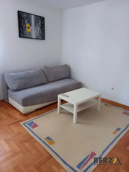 Jugovićevo | 4zida.rs