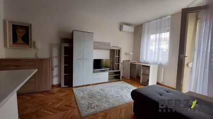 Socijalno | 4zida.rs