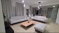 Šestosoban stan | 4zida