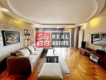 Julino Brdo | 4zida.rs