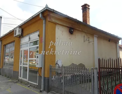 Centar preko Lepenice | 4zida.rs