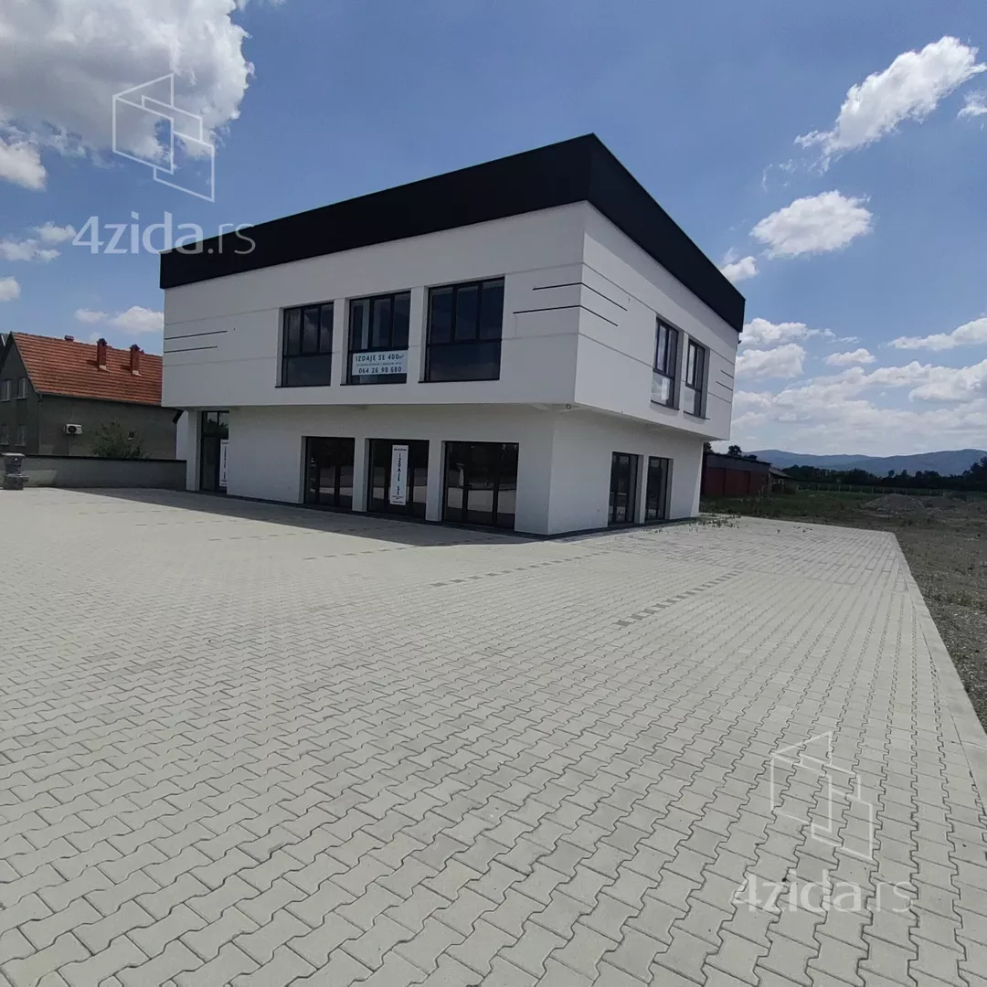 Poslovna zgrada | 4zida