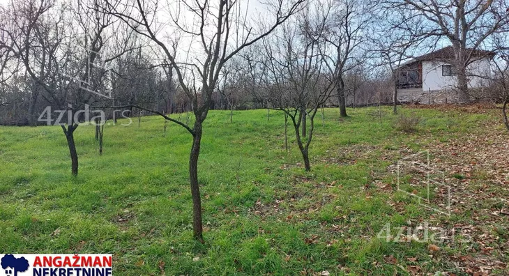 Građevinsko zemljište | 4zida