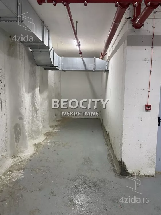 Garaža/Parking | 4zida