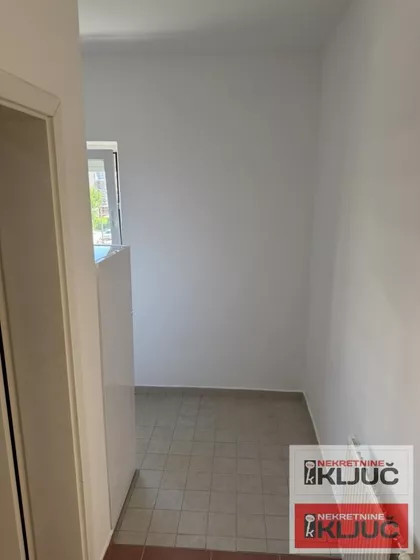 Bulevar Patrijarha Pavla (Somborski Bulevar) | 4zida.rs