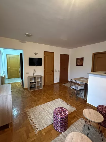 Cara Lazara | 4zida.rs