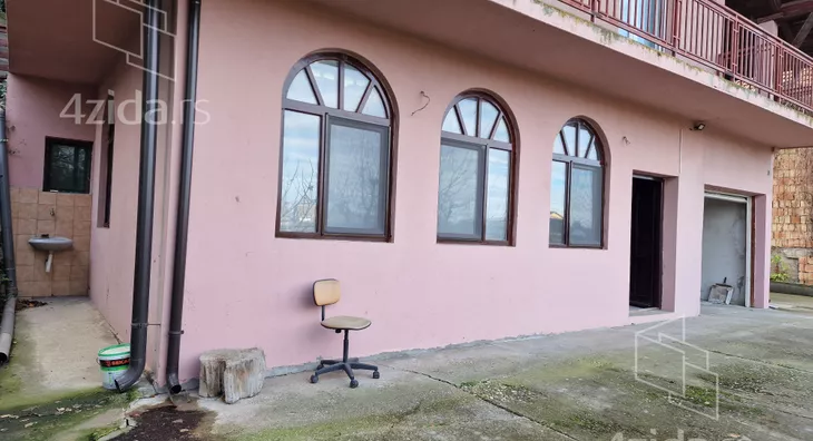3-etažna kuća | 4zida