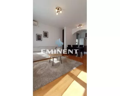 Madridska | 4zida.rs