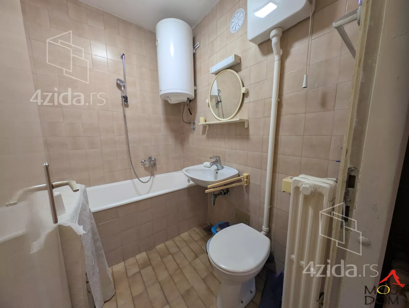 Troiposoban stan | 4zida