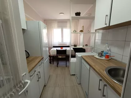 Milana Glumca | 4zida.rs