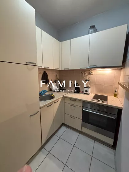 Socijalno | 4zida.rs