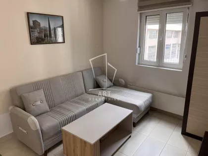 Sitnička | 4zida.rs