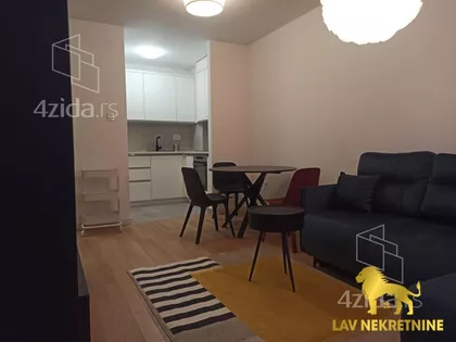 BATE BRKIĆA | 4zida.rs