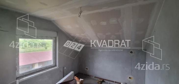 3-etažna kuća | 4zida