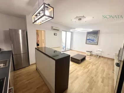 Krunski Venac | 4zida.rs