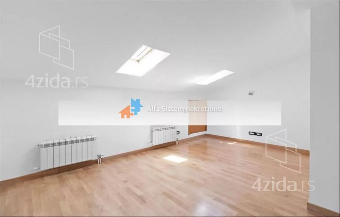 Petosoban stan | 4zida