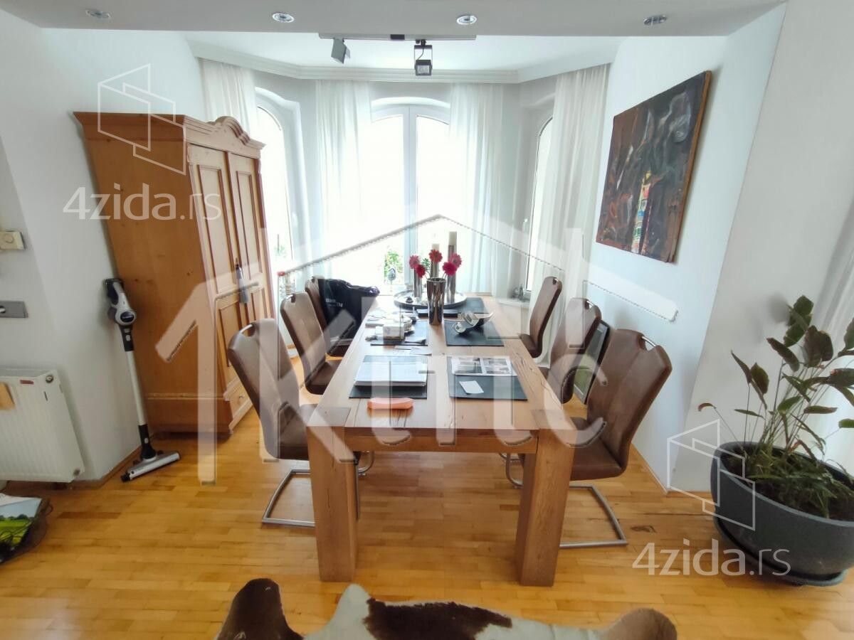 House in Niš, Pantelej - More