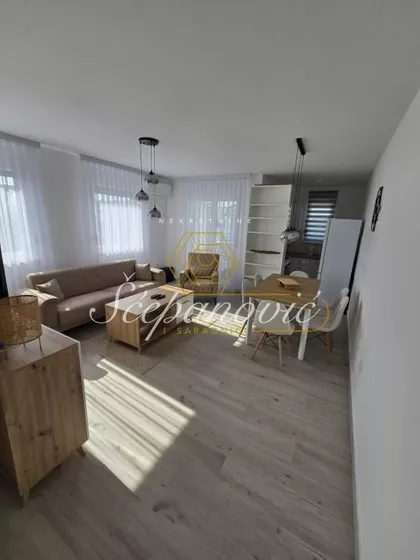Kamenjar | 4zida.rs