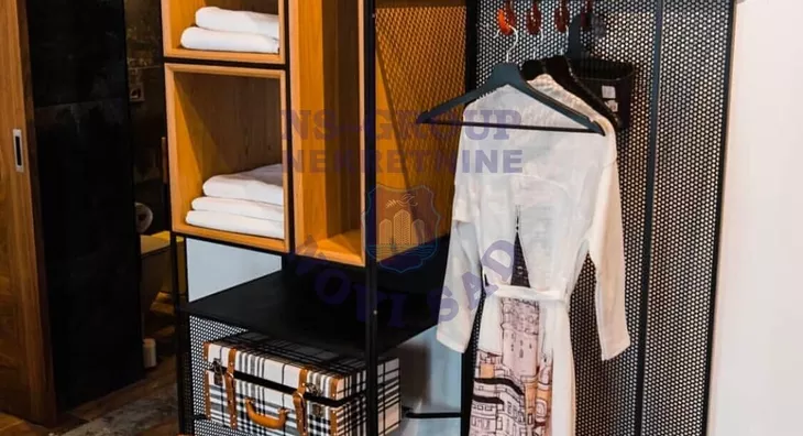 Šestosoban stan | 4zida