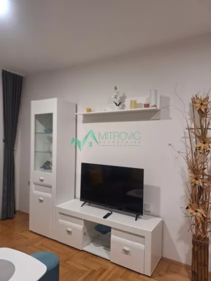 Novo Naselje | 4zida.rs