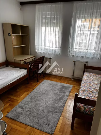 Janka Veselinovića | 4zida.rs
