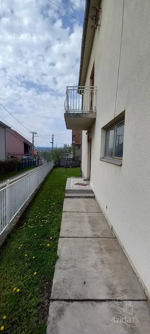 3-etažna kuća | 4zida