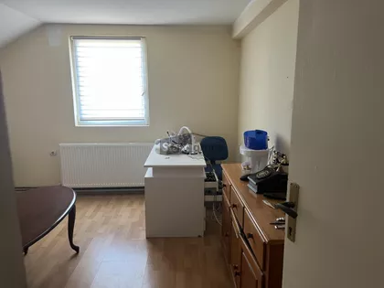 Svetosavska | 4zida.rs